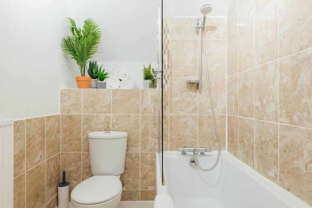 Charming 2 Bedroom Flat In The Heart Of Kings Cross, London Londres Exterior foto
